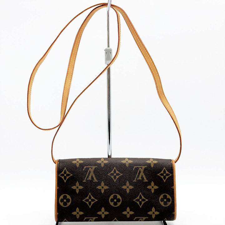 LOUIS VUITTON ルイ・ヴィトン 
 ポシェットツインPM M51854 ショルダーバッグ 
PVC ブラウン