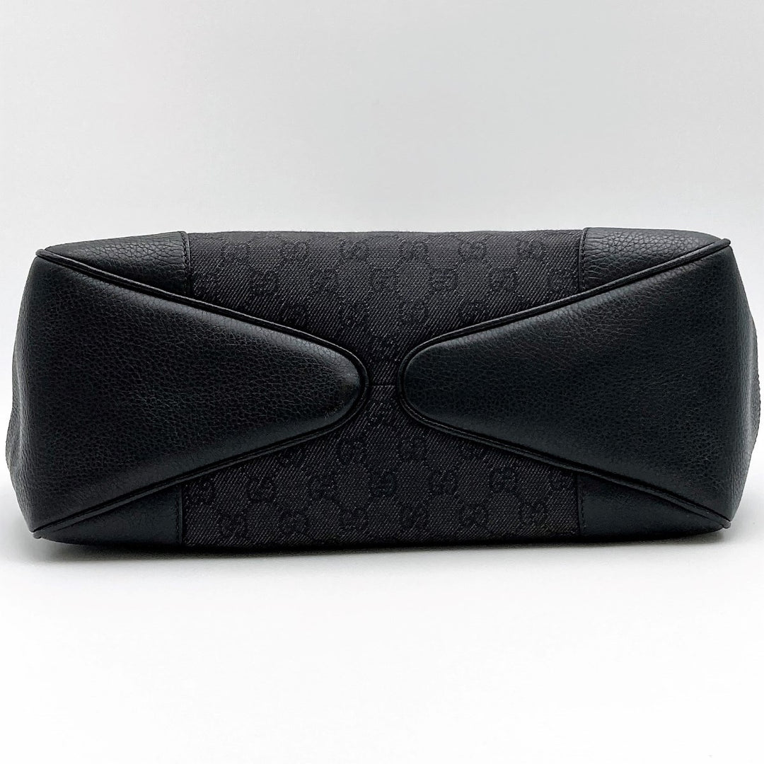 GUCCI グッチ 
 257268 ショルダーバッグ 
GGキャンバス ブラック