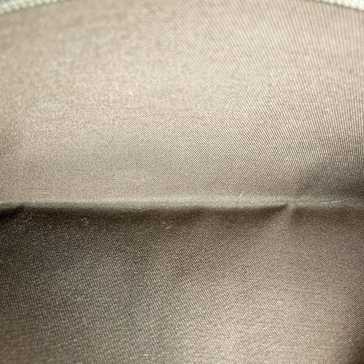 GUCCI グッチ 
 141470  トートバッグ 
GGキャンバス ホワイト