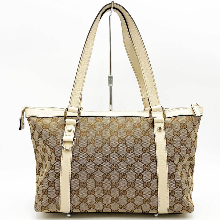 GUCCI グッチ 
 141470  トートバッグ 
GGキャンバス ホワイト
