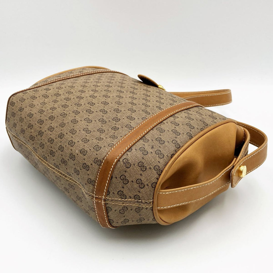 GUCCI グッチ 
 406 001 1783 ショルダーバッグ 
PVC ブラウン