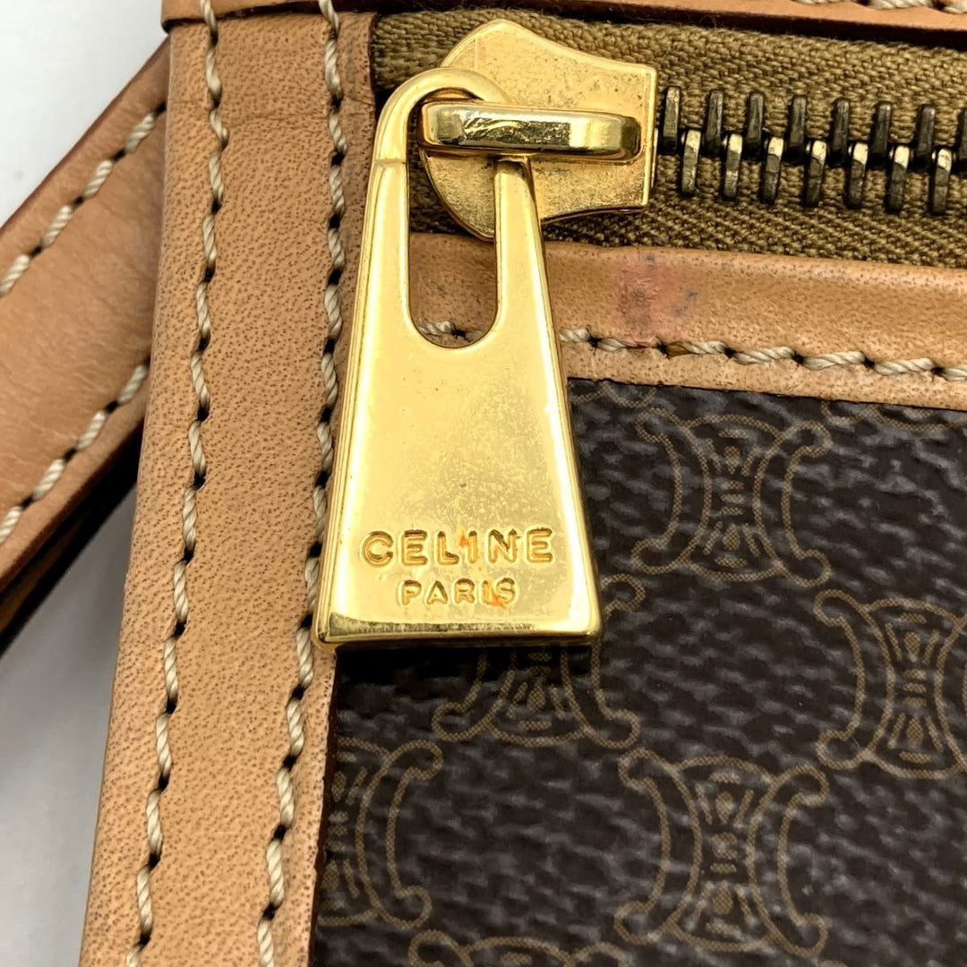 CELINE セリーヌ 
 M95 クラッチバッグ 
PVC ブラウン