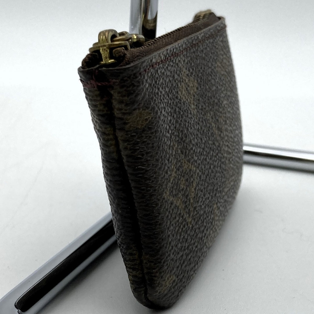 LOUIS VUITTON ルイ・ヴィトン 
 ポシェット・クレ M62650 コインケース 
PVC ブラウン
