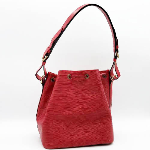LOUIS VUITTON ルイ・ヴィトン 
 プチノエ M44107 ショルダーバッグ 
エピレザー レッド