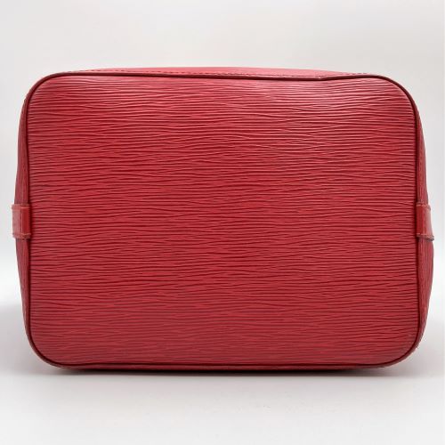 LOUIS VUITTON ルイ・ヴィトン 
 プチノエ M44107 ショルダーバッグ 
エピレザー レッド