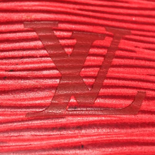 LOUIS VUITTON ルイ・ヴィトン 
 プチノエ M44107 ショルダーバッグ 
エピレザー レッド