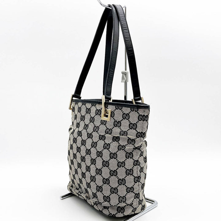 GUCCI グッチ 
 002 1099 トートバッグ 
GGキャンバス グレー