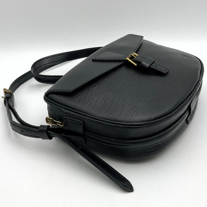 LOUIS VUITTON ルイ・ヴィトン 
 ジュヌフィーユ M52152 ショルダーバッグ 
エピレザー ブラック