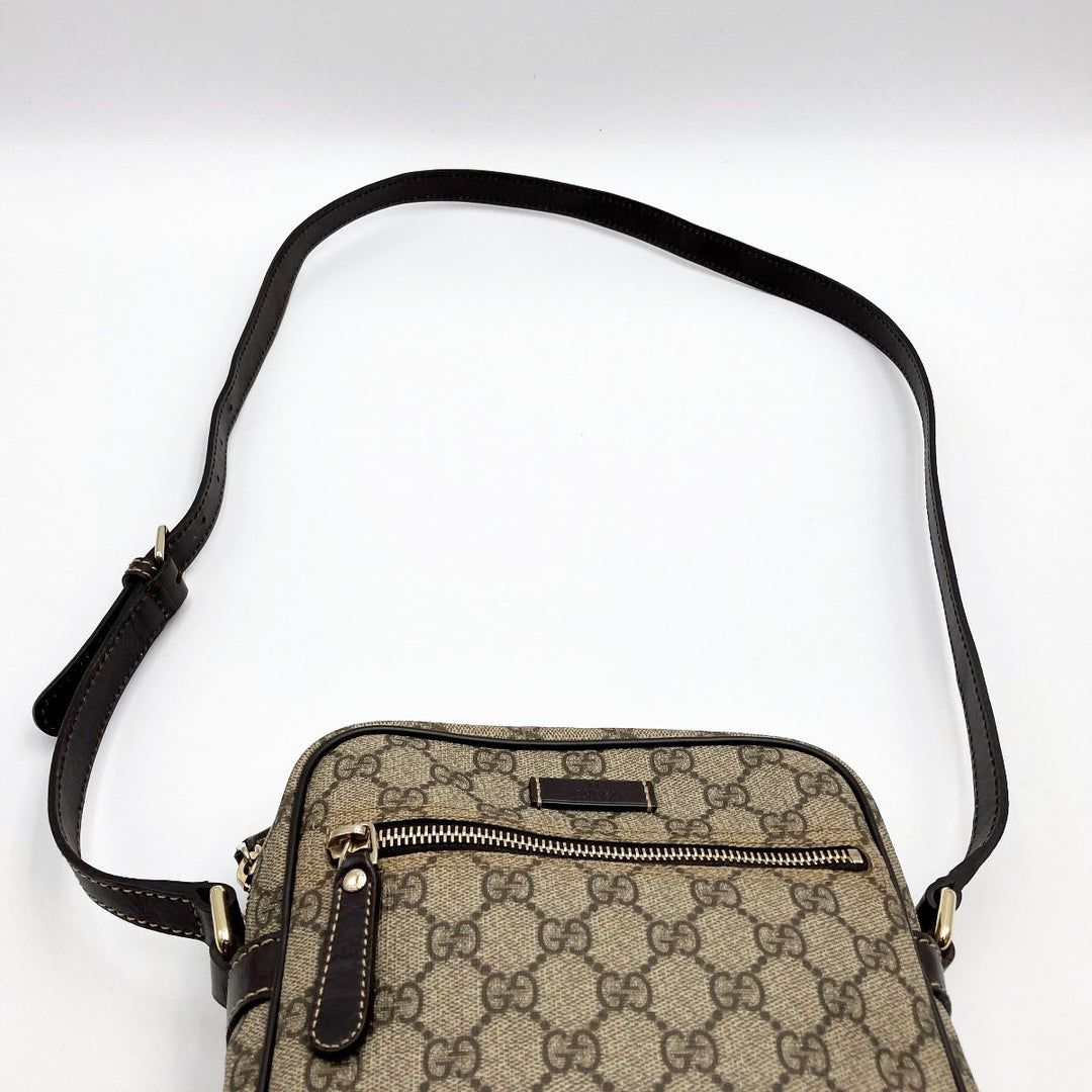 GUCCI グッチ 
 233268 ショルダーバッグ 
PVC ブラウン