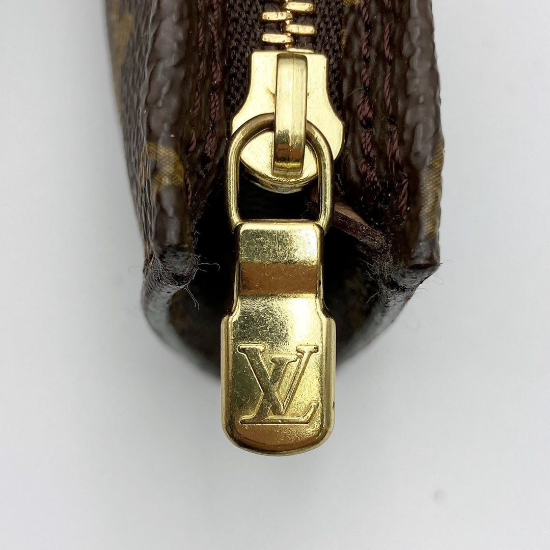 LOUIS VUITTON ルイ・ヴィトン 
 M42238/ポーチのみ ポーチ 
PVC ブラウン