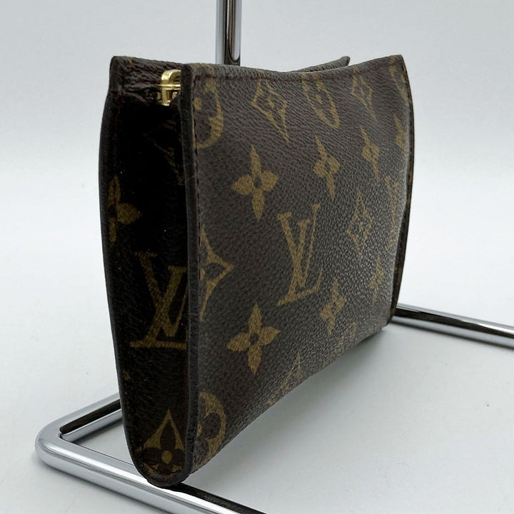 LOUIS VUITTON ルイ・ヴィトン 
 M42238/ポーチのみ ポーチ 
PVC ブラウン