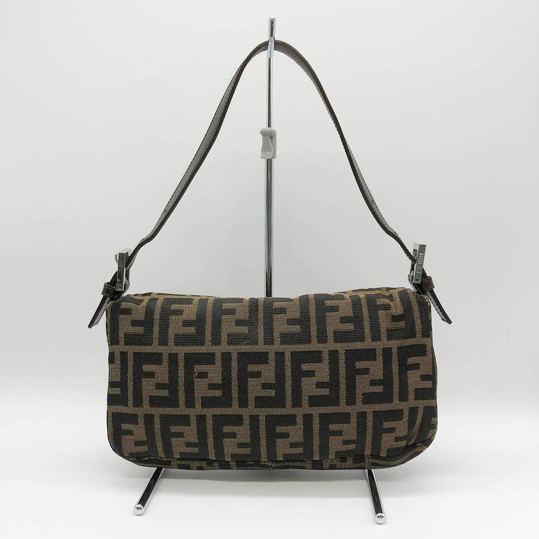 FENDI フェンディ 
 マンマバケット 17132642009 ショルダーバッグ 
ナイロン ブラウン