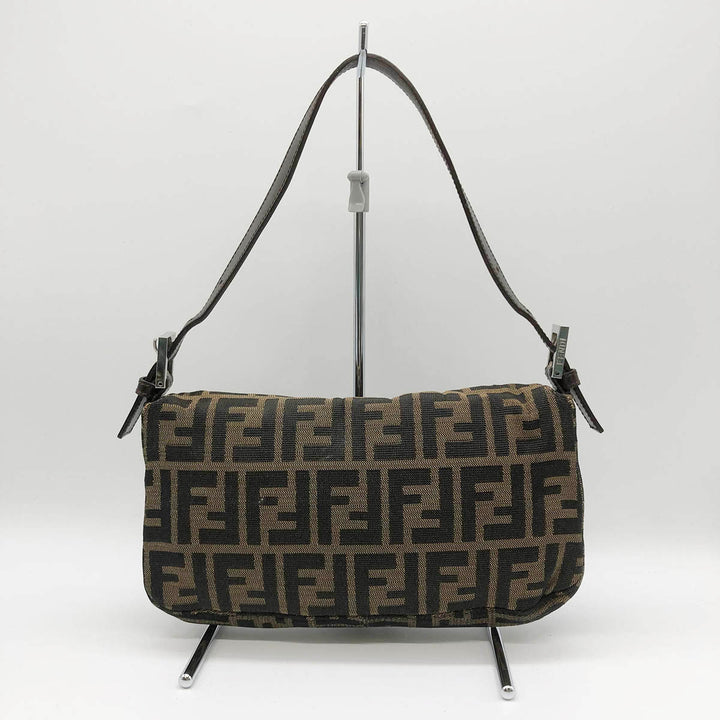 FENDI フェンディ 
 マンマバケット 17132642009 ショルダーバッグ 
ナイロン ブラウン