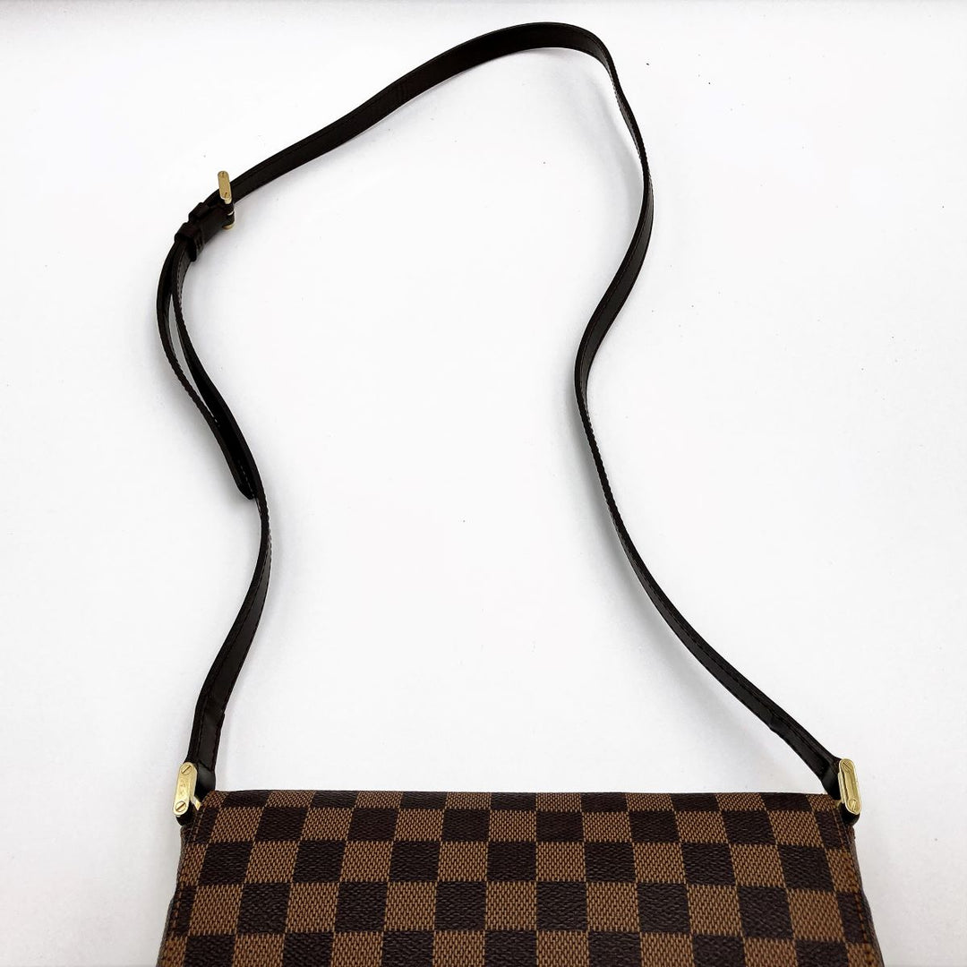 LOUIS VUITTON ルイ・ヴィトン 
 ダミエ ミュゼット・タンゴ ロングショルダー N51301 ショルダーバッグ 
PVC ブラウン