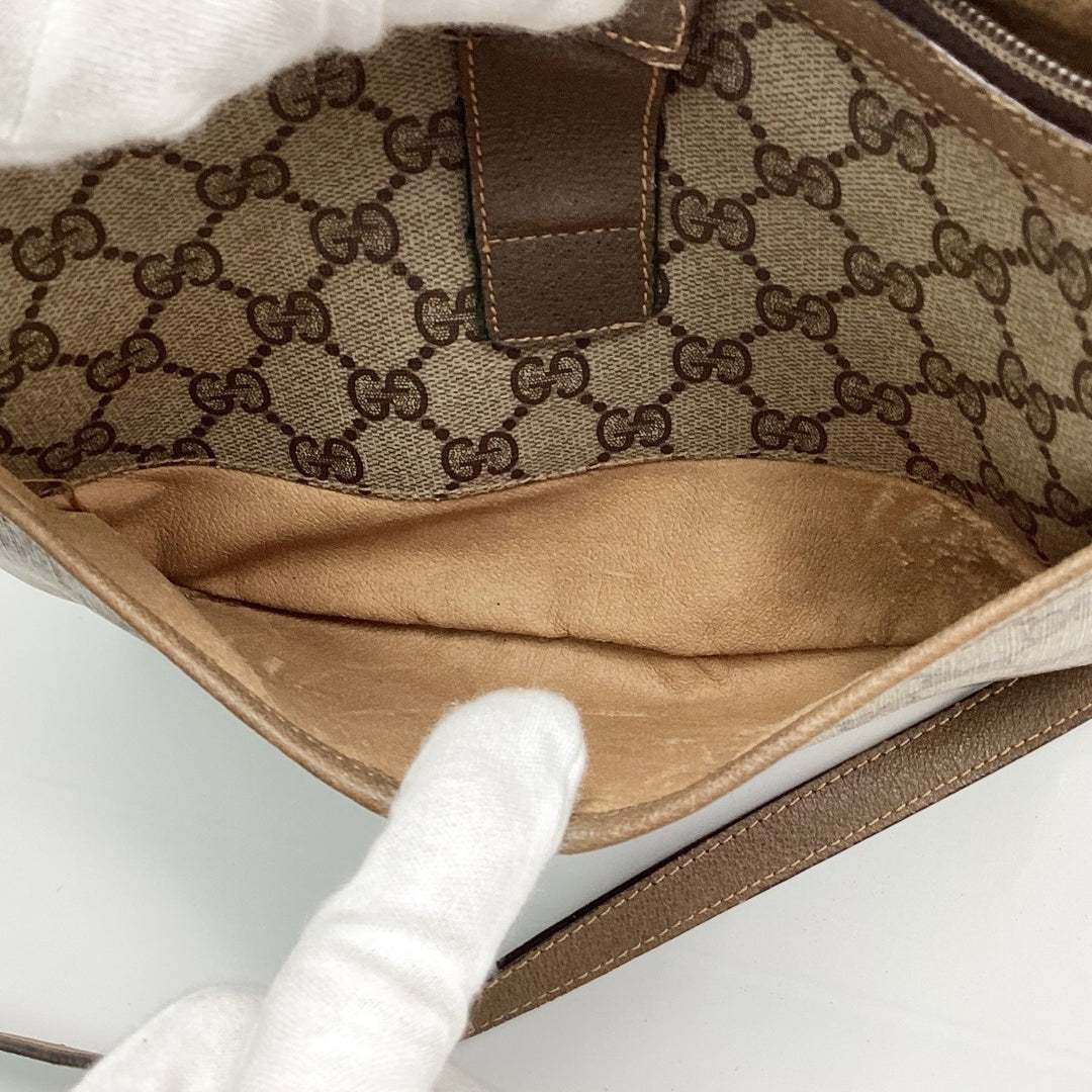 GUCCI グッチ 
 89 02 032 032 ショルダーバッグ 
GGスプリームキャンバス ブラウン