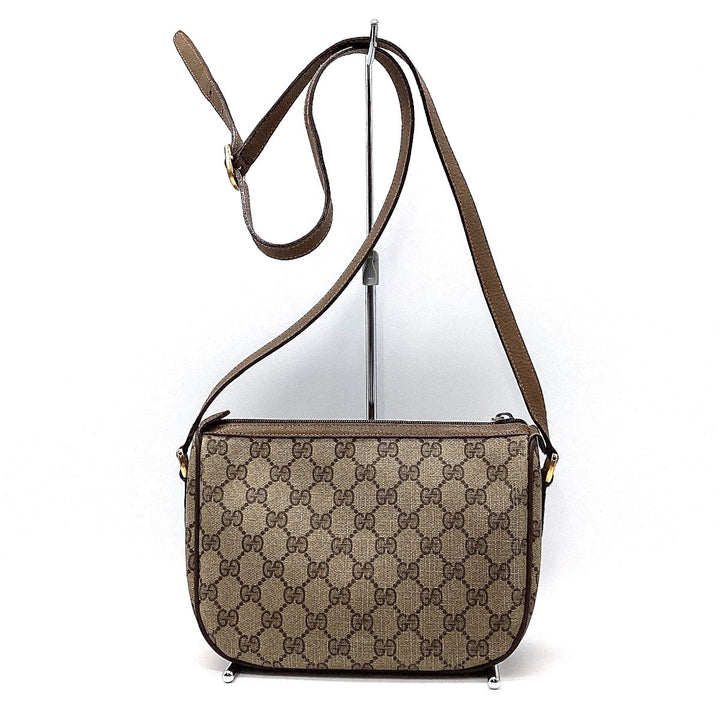 GUCCI グッチ 
 89 02 032 032 ショルダーバッグ 
GGスプリームキャンバス ブラウン