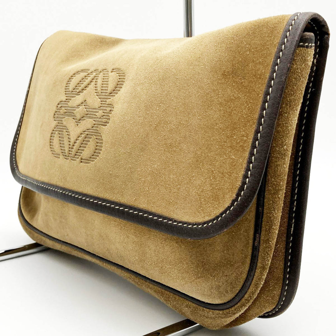 LOEWE ロエベ 
 クラッチバッグ 
スウェード ブラウン