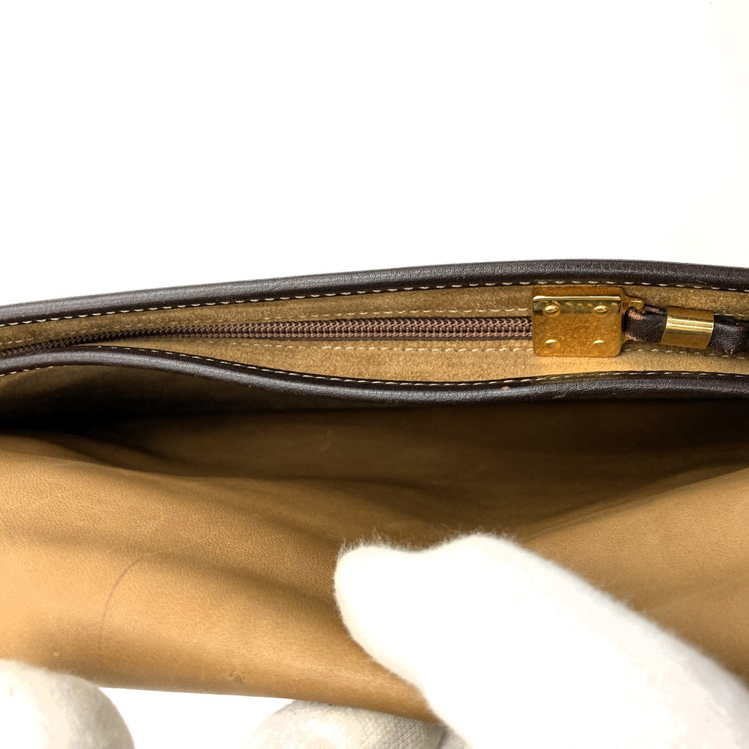 LOEWE ロエベ 
 クラッチバッグ 
スウェード ブラウン