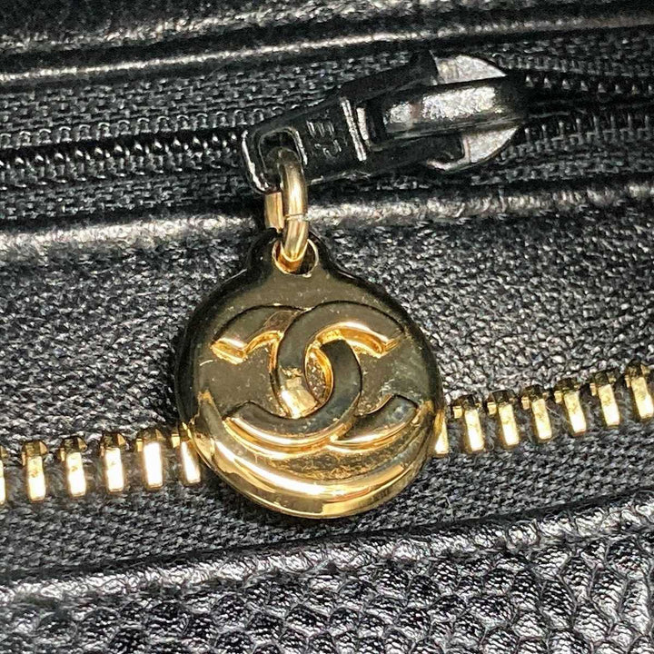 CHANEL シャネル 
 トートバッグ 
マットキャビアスキン ブラック
