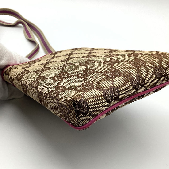GUCCI グッチ 
 141863  ショルダーバッグ 
GGキャンバス ブラウン