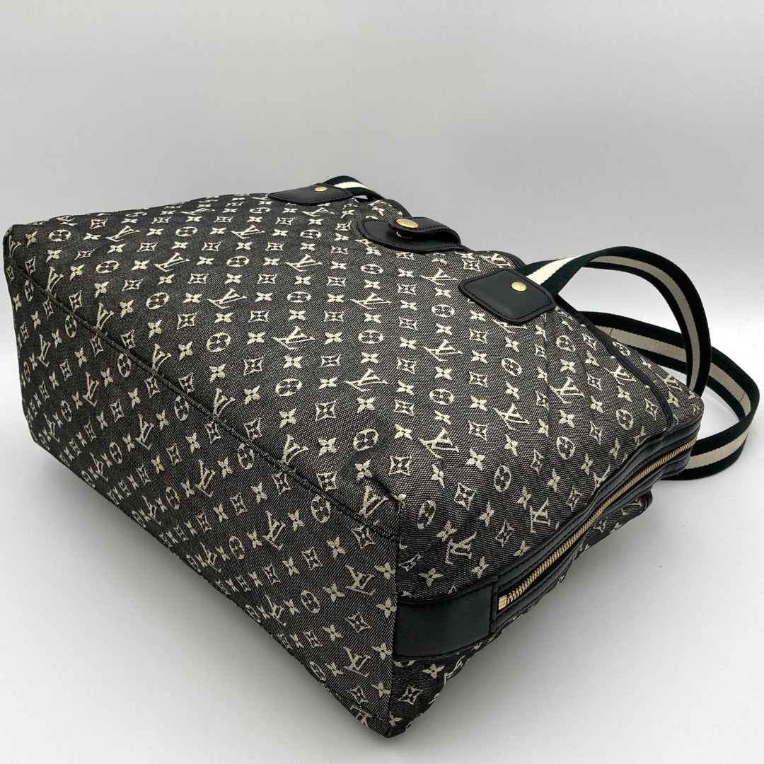 LOUIS VUITTON ルイ・ヴィトン 
 カバ・マリーケイト M92495 ショルダーバッグ 
キャンバス グレー