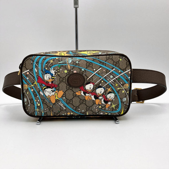 GUCCI グッチ 
 602695 ウエストバッグ 
GGスプリームキャンバス ブラウン