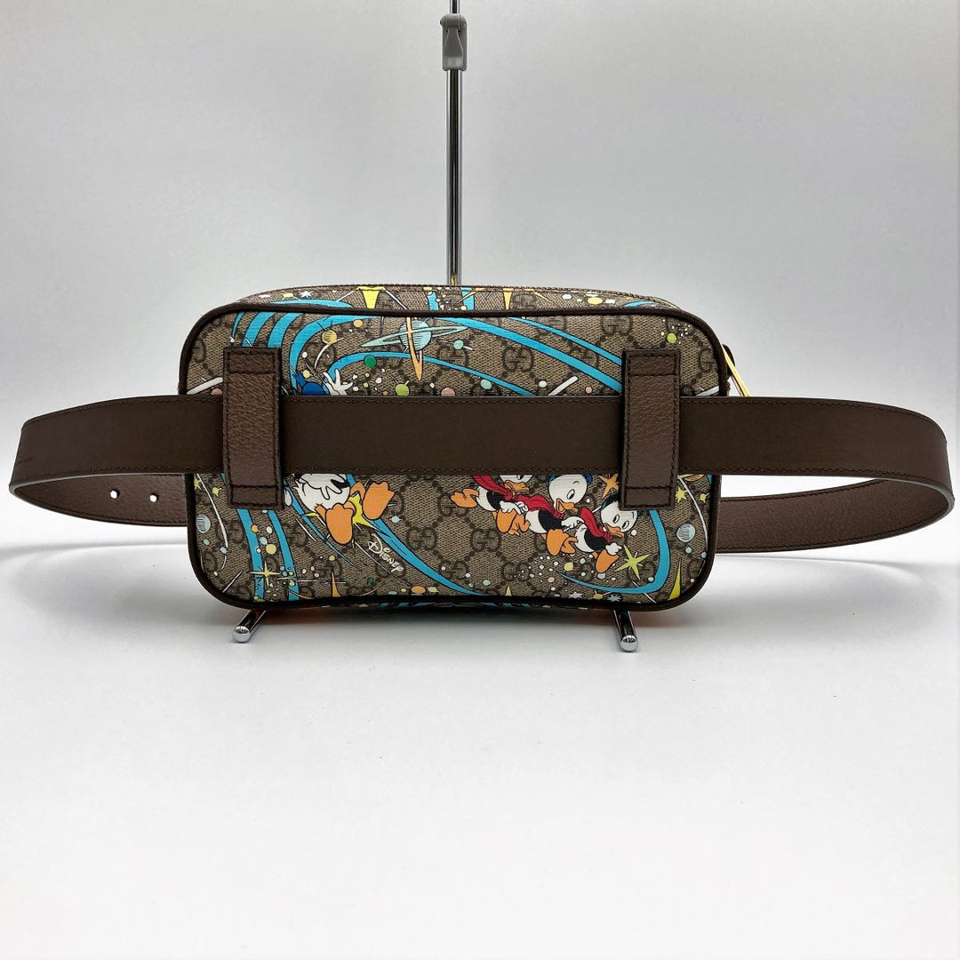 GUCCI グッチ 
 602695 ウエストバッグ 
GGスプリームキャンバス ブラウン
