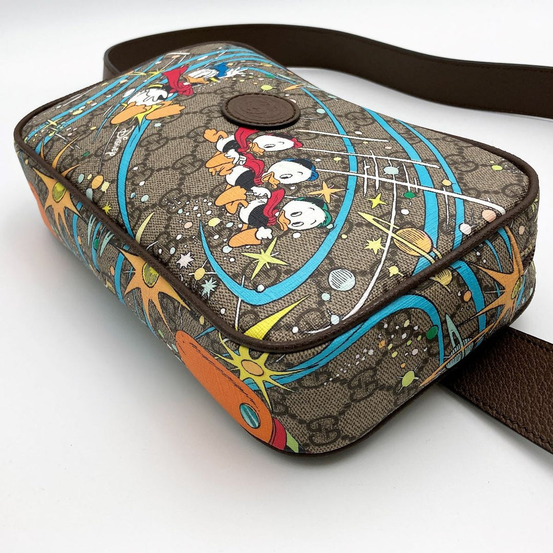 GUCCI グッチ 
 602695 ウエストバッグ 
GGスプリームキャンバス ブラウン