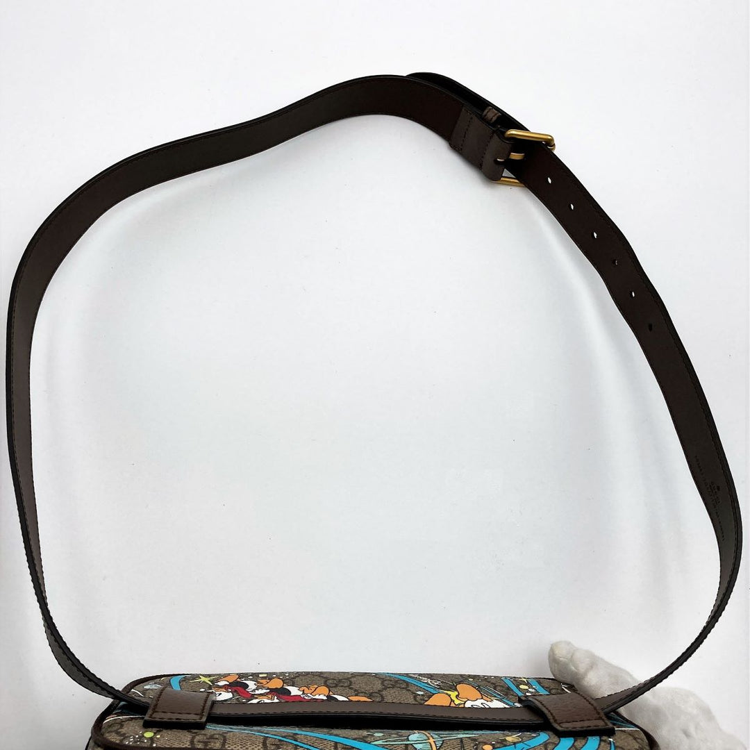 GUCCI グッチ 
 602695 ウエストバッグ 
GGスプリームキャンバス ブラウン