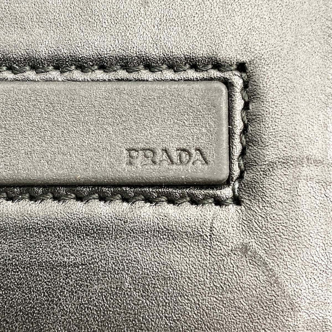 PRADA プラダ 
 B10069  ショルダーバッグ 
ナイロン ネイビー