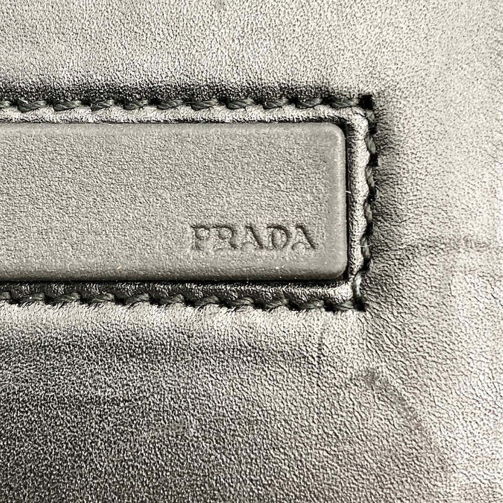 PRADA プラダ 
 B10069  ショルダーバッグ 
ナイロン ネイビー