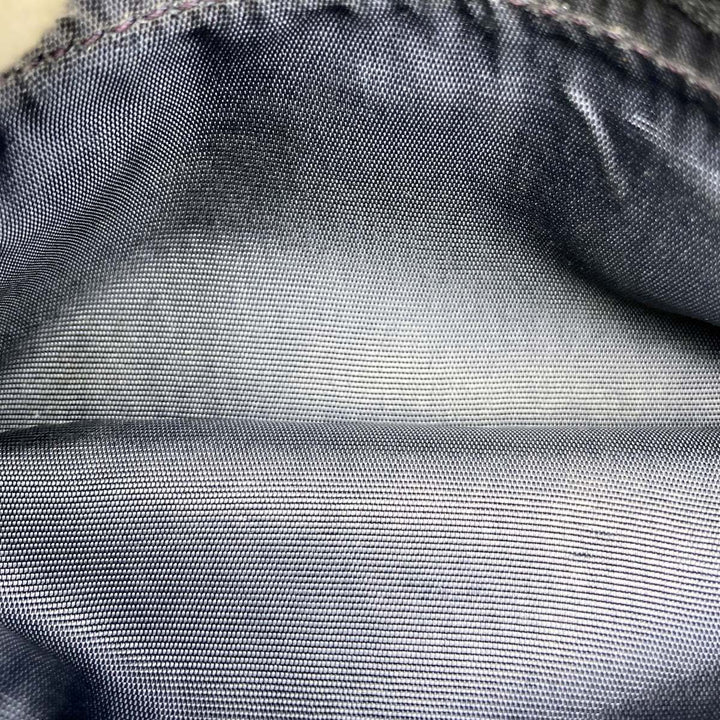 GUCCI グッチ 
 035 922 0911 長財布 
PVC/レザー  グレー