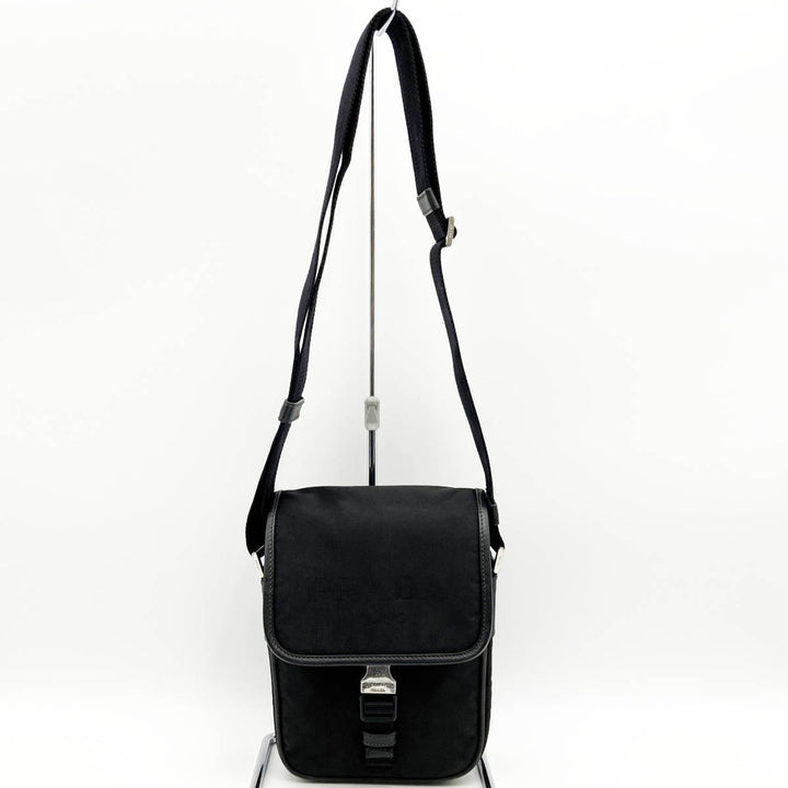 PRADA プラダ 
 ショルダーバッグ 
ナイロン ブラック