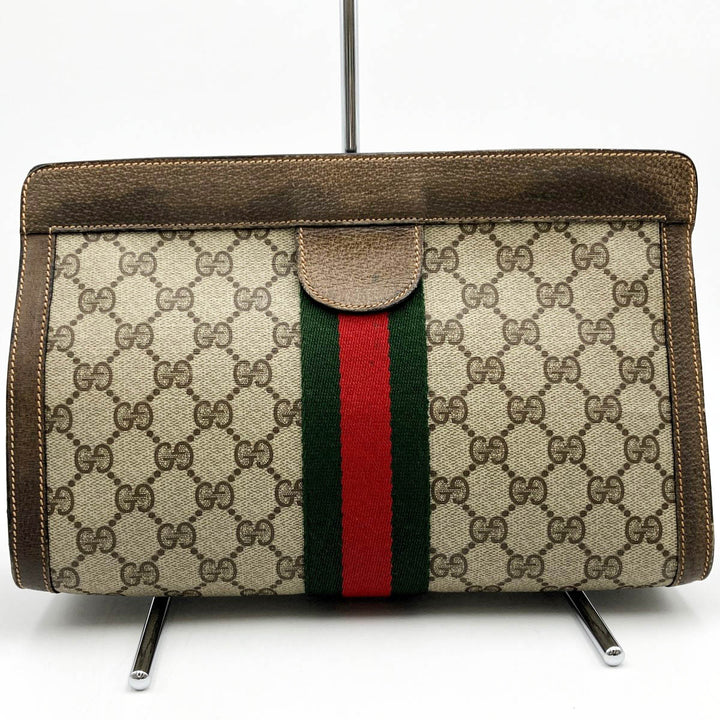 GUCCI グッチ 
 89 01 002 クラッチバッグ 
GGスプリームキャンバス ベージュ