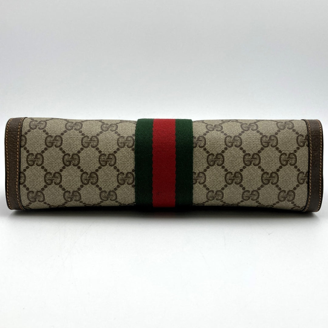 GUCCI グッチ 
 89 01 002 クラッチバッグ 
GGスプリームキャンバス ベージュ