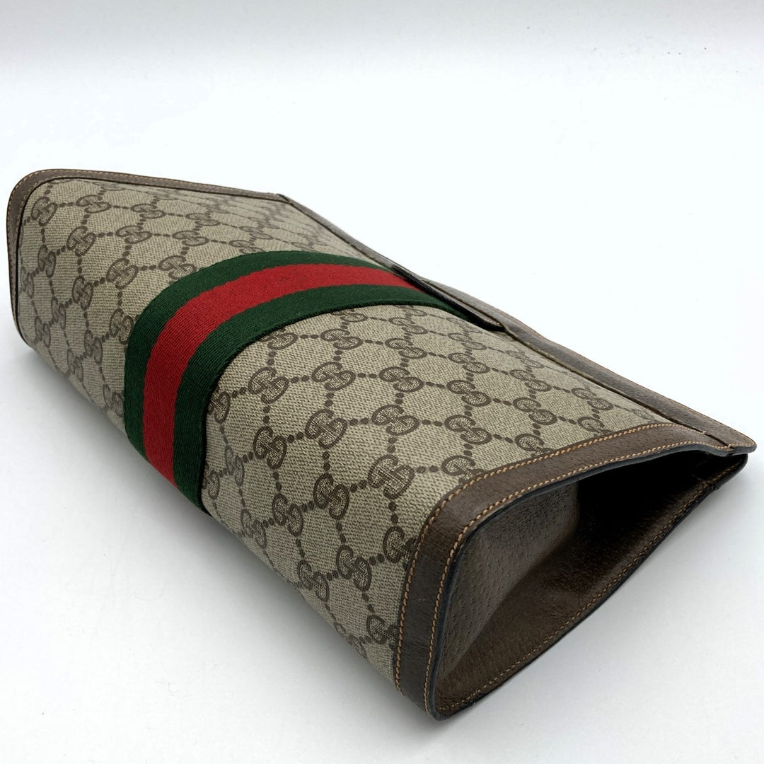 GUCCI グッチ 
 89 01 002 クラッチバッグ 
GGスプリームキャンバス ベージュ