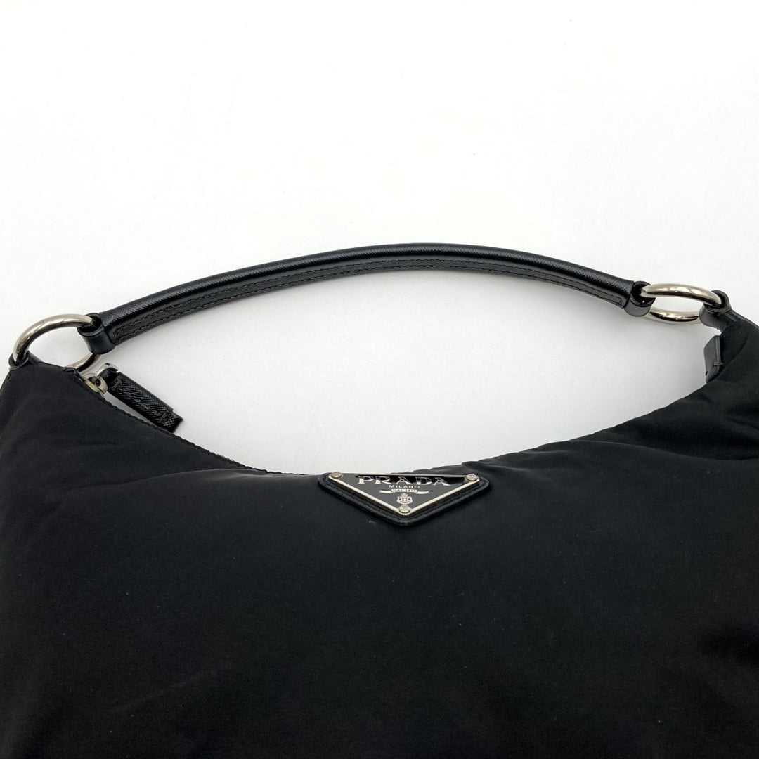 PRADA プラダ 
 ショルダーバッグ 
ナイロン ブラック