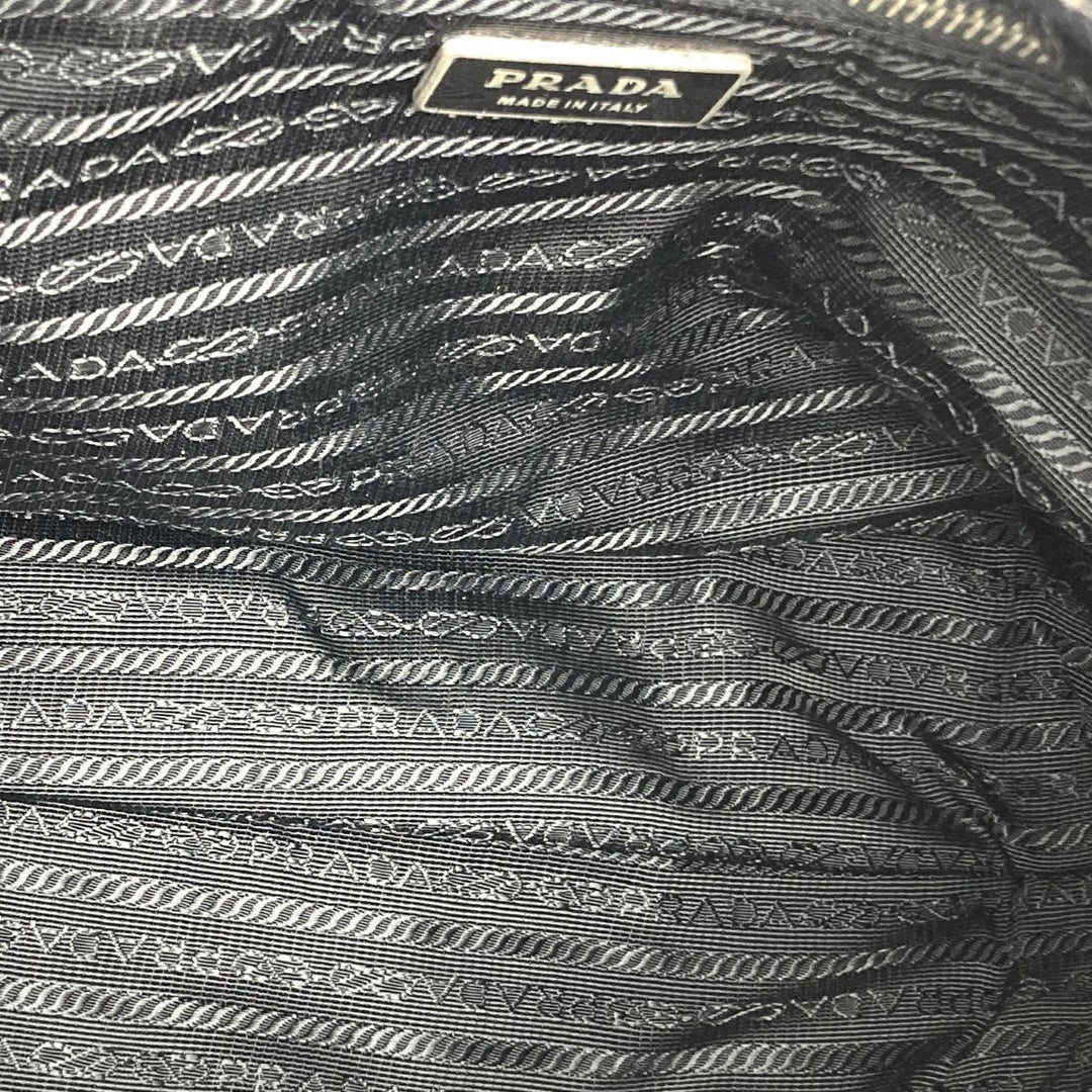 PRADA プラダ 
 ショルダーバッグ 
ナイロン ブラック