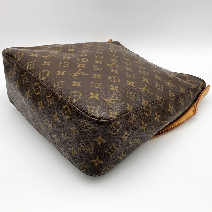 LOUIS VUITTON ルイ・ヴィトン 
 ルーピングGM M51145 ショルダーバッグ 
PVC モノグラム