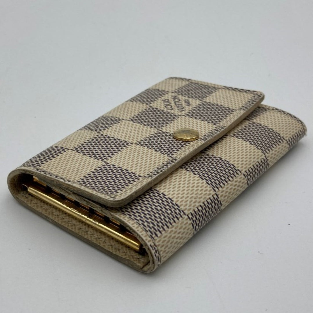 LOUIS VUITTON ルイ・ヴィトン 
 ミュルティクレ6 N61745 キーケース 
PVC ホワイト