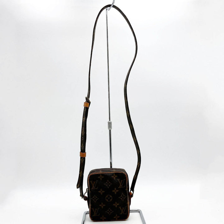LOUIS VUITTON ルイ・ヴィトン 
 ミニ ダヌーブ M45268 ショルダーバッグ 
PVC ブラウン