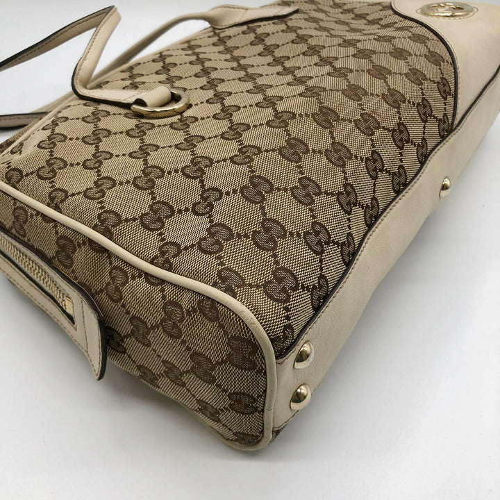 GUCCI グッチ 
 ニューブリット 169971 ショルダーバッグ 
GGキャンバス ベージュ