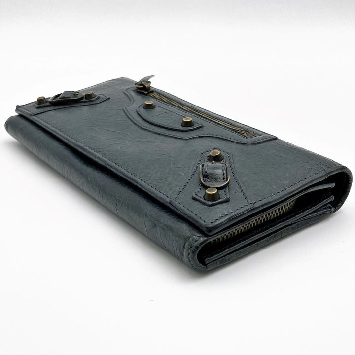 BALENCIAGA バレンシアガ 
 クラシックコンチネンタル 253038 長財布 
レザー グリーン