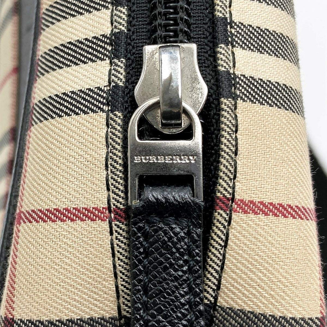 BURBERRY バーバリー 
 ショルダーバッグ 
キャンバス ベージュ