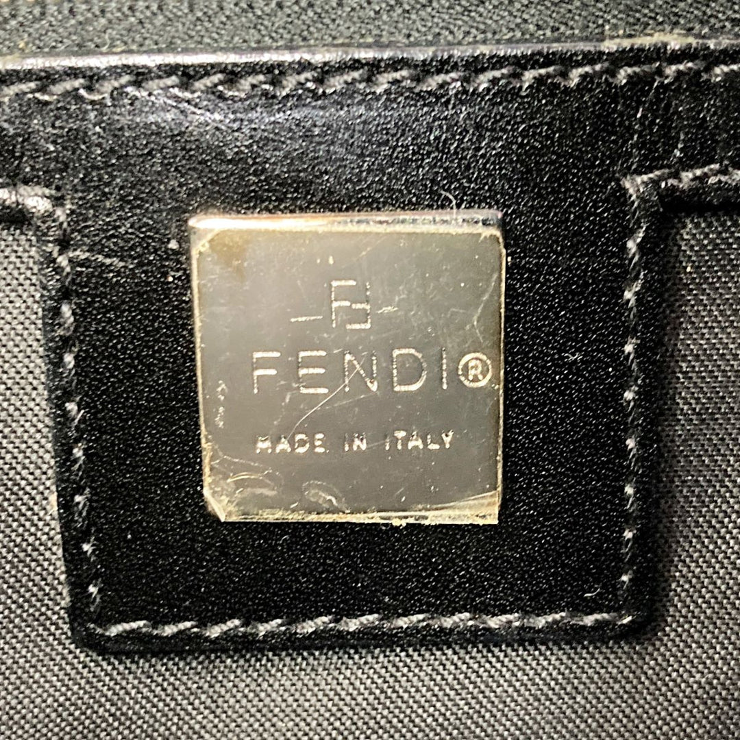 FENDI フェンディ 
 15786  トートバッグ 
ナイロン ブラック