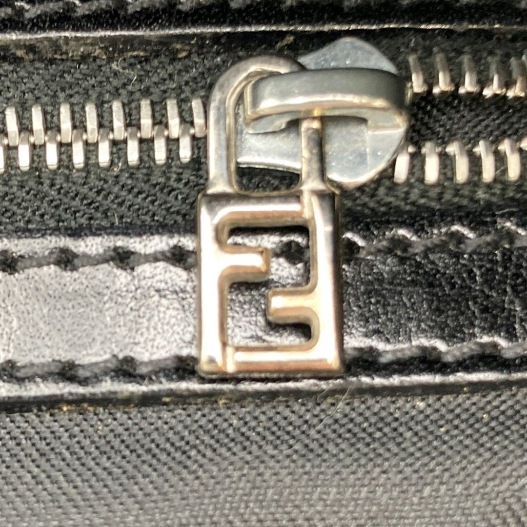 FENDI フェンディ 
 15786  トートバッグ 
ナイロン ブラック