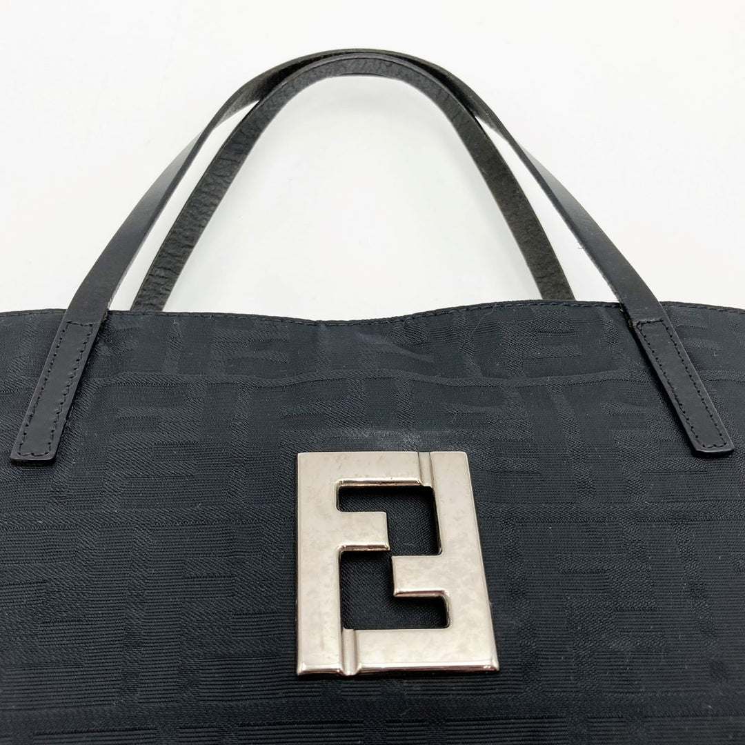 FENDI フェンディ 
 15786  トートバッグ 
ナイロン ブラック