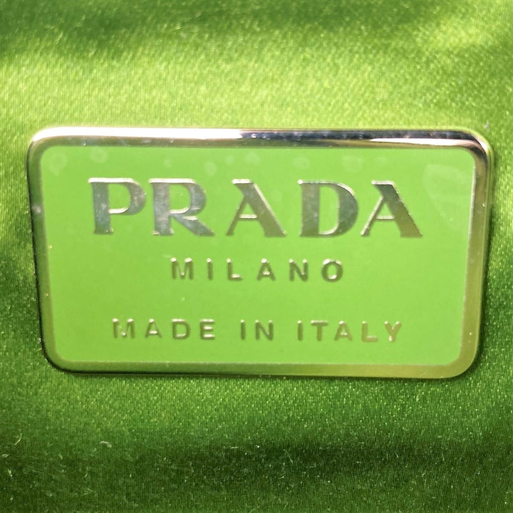 PRADA プラダ 
 ショルダーバッグ 
PVC グリーン