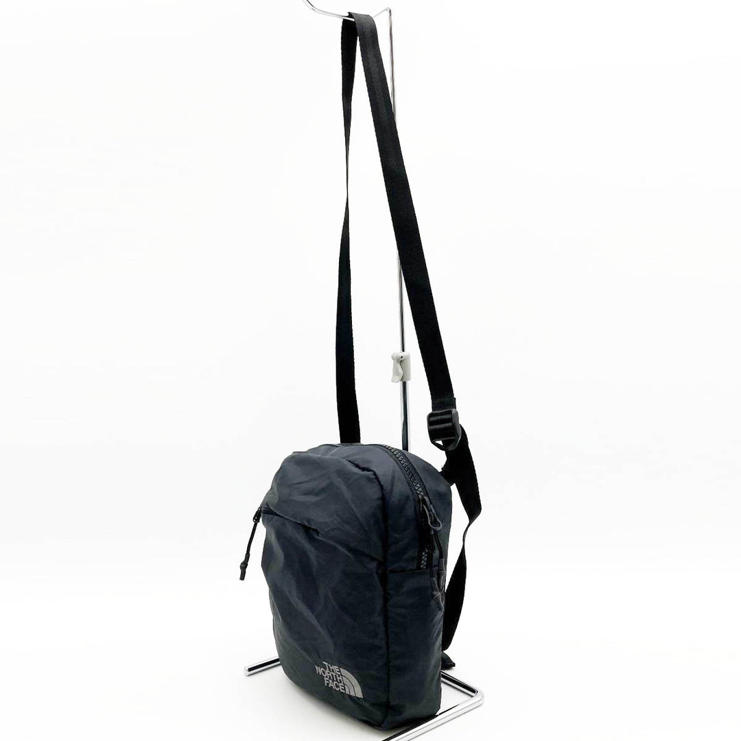 THE NORTH FACE ザ・ノースフェイス 
 ショルダーバッグ 
ナイロン ブラック