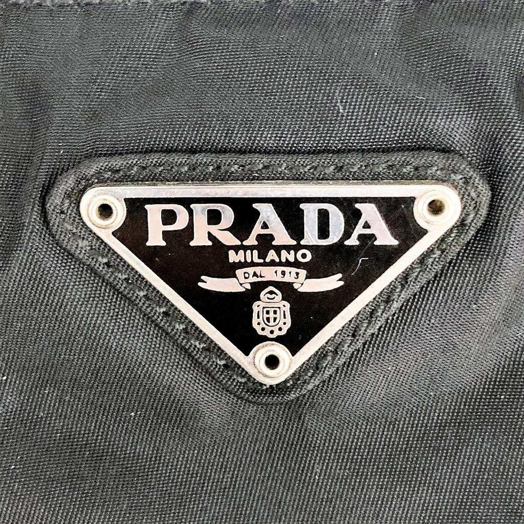 PRADA プラダ 
 ショルダーバッグ 
ナイロン ブラック